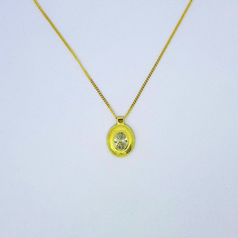 Gold Matt Oval Zirconia Pendant Necklace – Trendy & Elegant in 18K Gold Vermeil